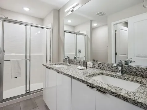 7989 Formosa Valley Place Kissimmee FL 34747