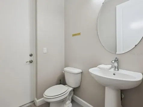 7989 Formosa Valley Place Kissimmee FL 34747