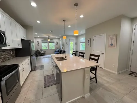 6712 Rocky Park Street Tampa FL 33625