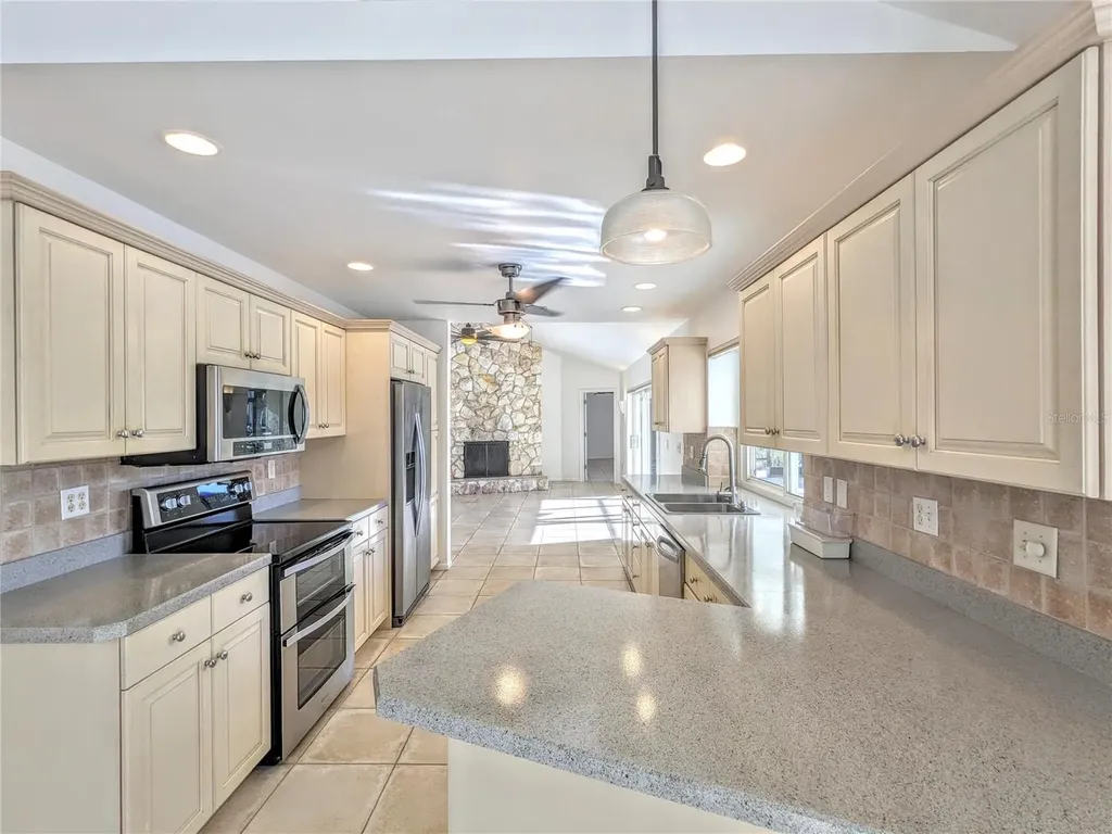 5456 Azure Way Sarasota FL 34242