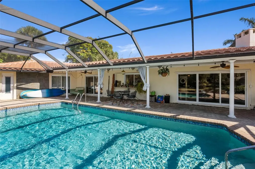 5456 Azure Way Sarasota FL 34242
