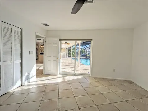 5456 Azure Way Sarasota FL 34242