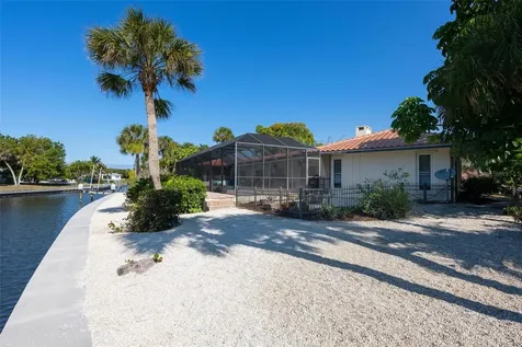 5456 Azure Way Sarasota FL 34242