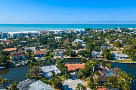 5456 Azure Way Sarasota FL 34242