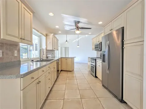 5456 Azure Way Sarasota FL 34242