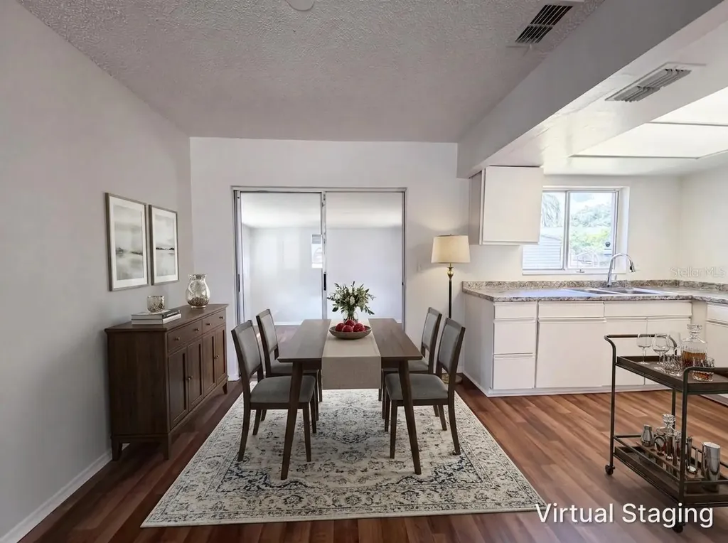607 33rd Avenue Drive E Bradenton FL 34208