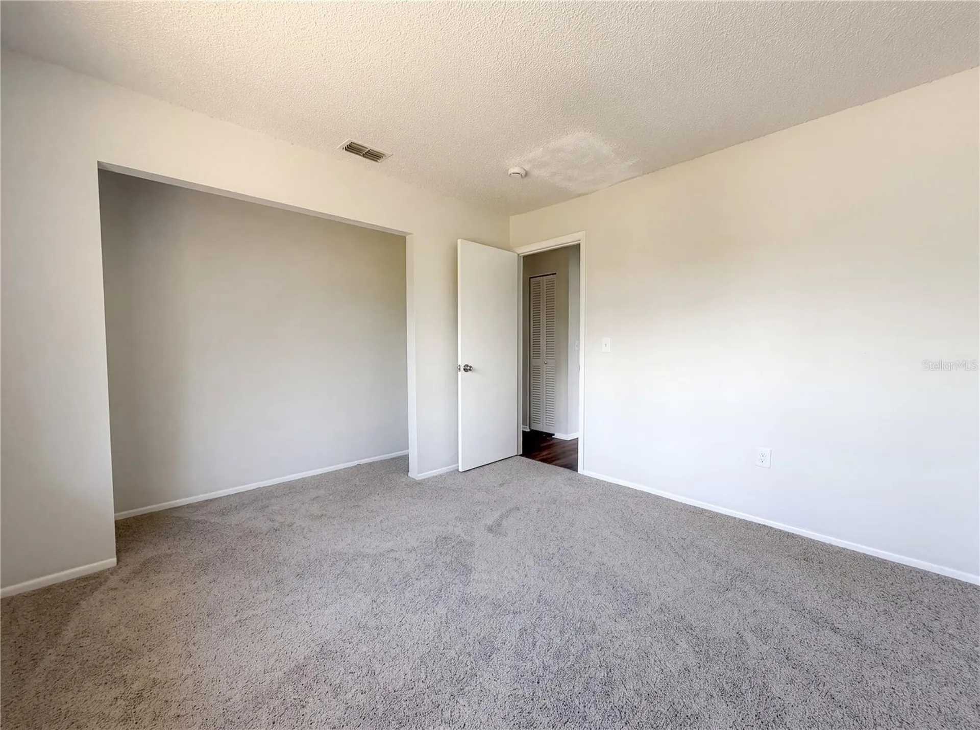 607 33rd Avenue Drive E Bradenton FL 34208