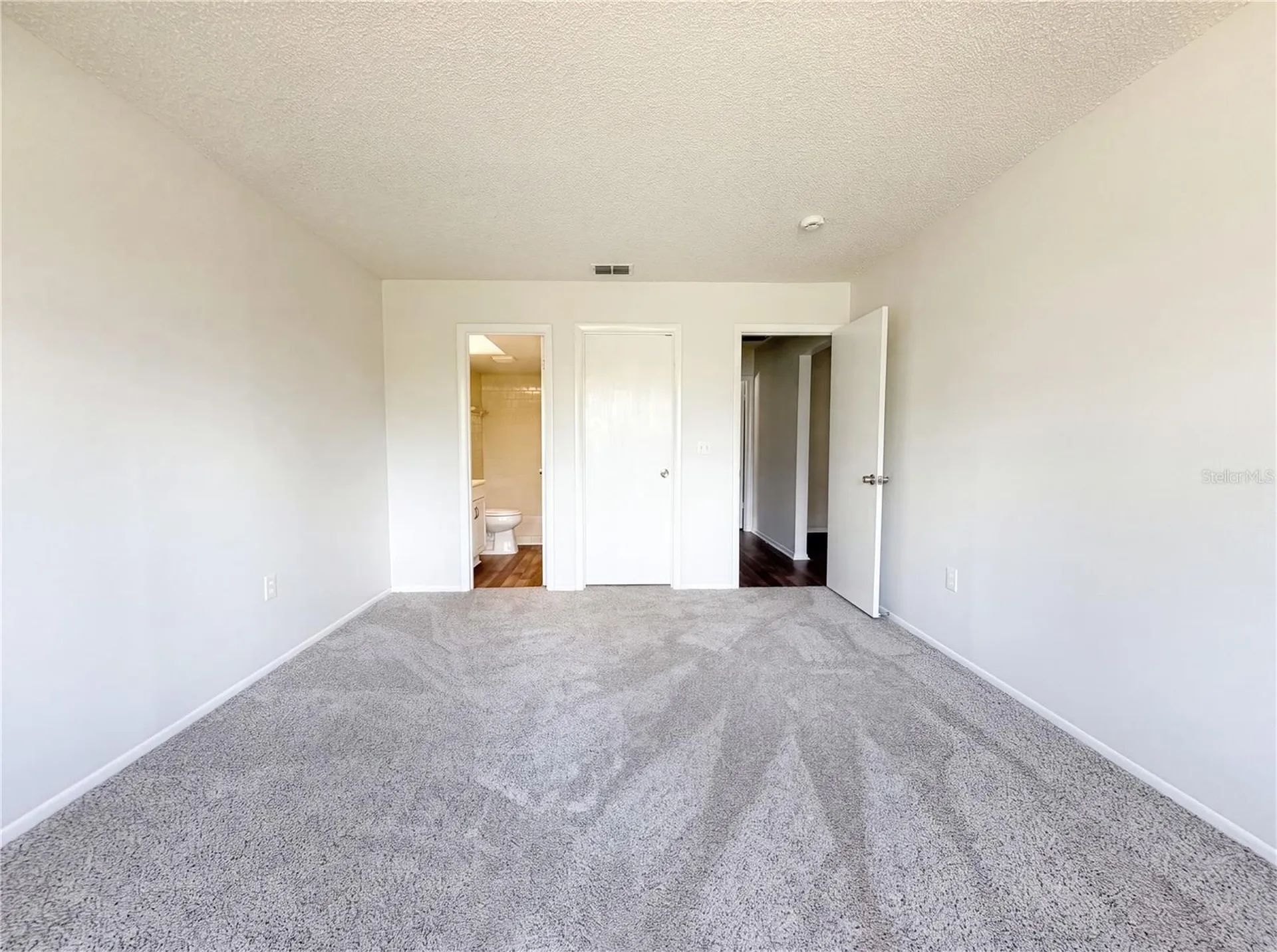 607 33rd Avenue Drive E Bradenton FL 34208