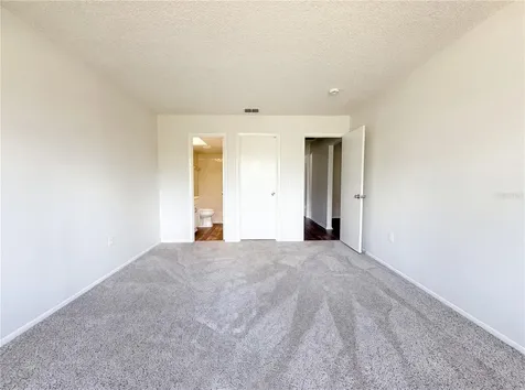 607 33rd Avenue Drive E Bradenton FL 34208