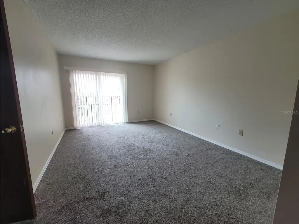 456 Hunter Circle Kissimmee FL 34758