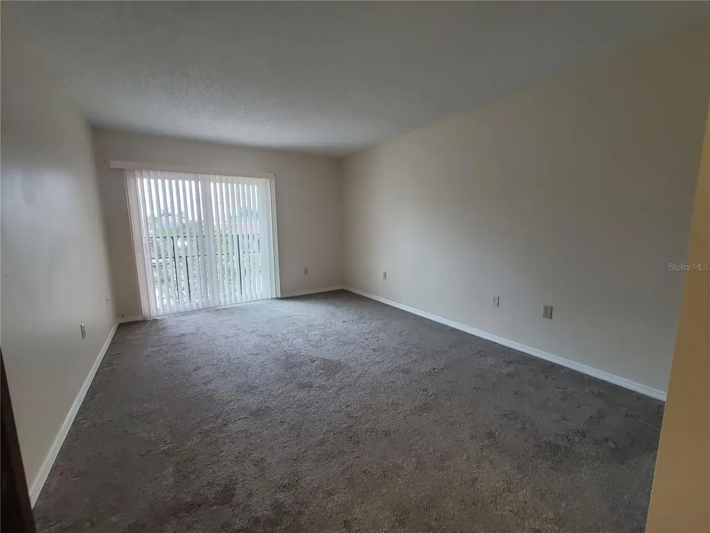 456 Hunter Circle Kissimmee FL 34758