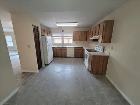 456 Hunter Circle Kissimmee FL 34758