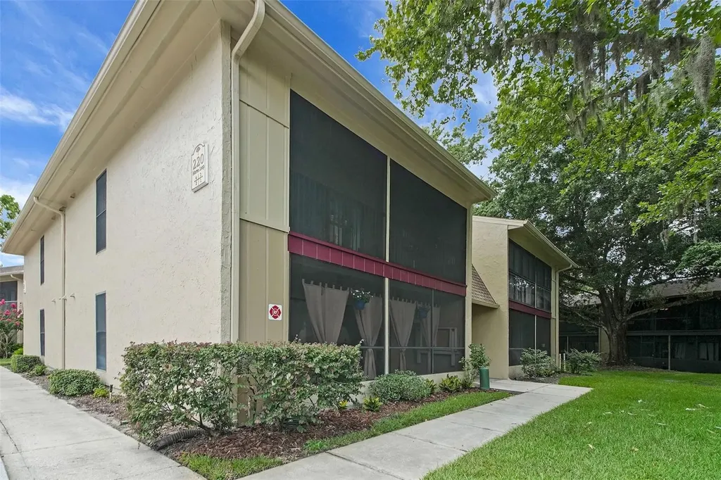 220 Moree Loop Winter Springs FL 32708