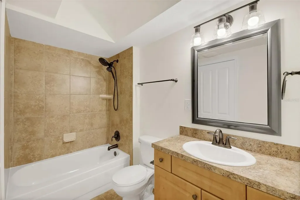 220 Moree Loop Winter Springs FL 32708