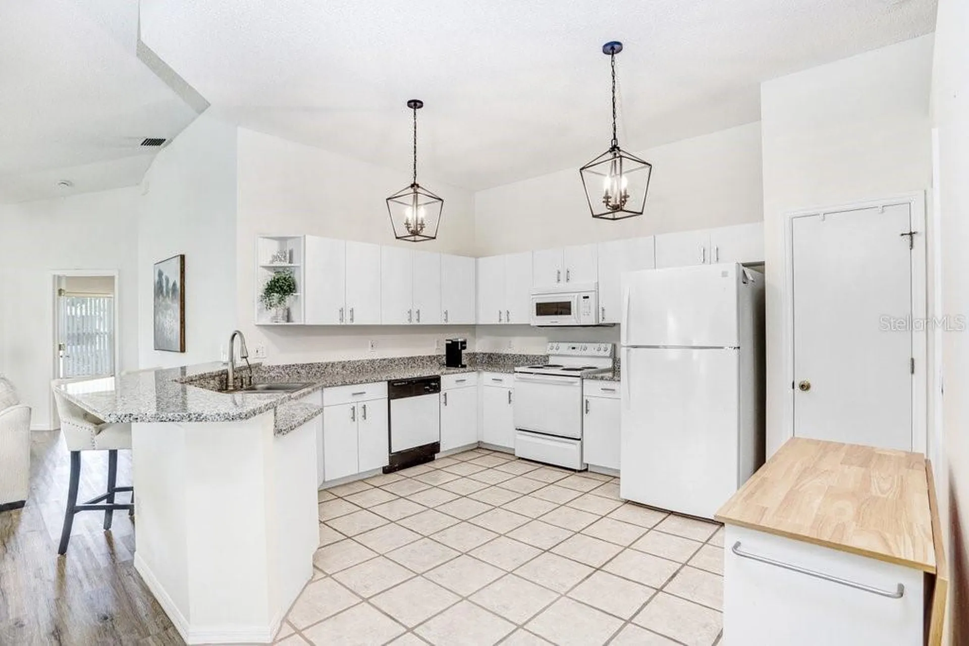 2418 New Haven Circle Sun City Center FL 33573