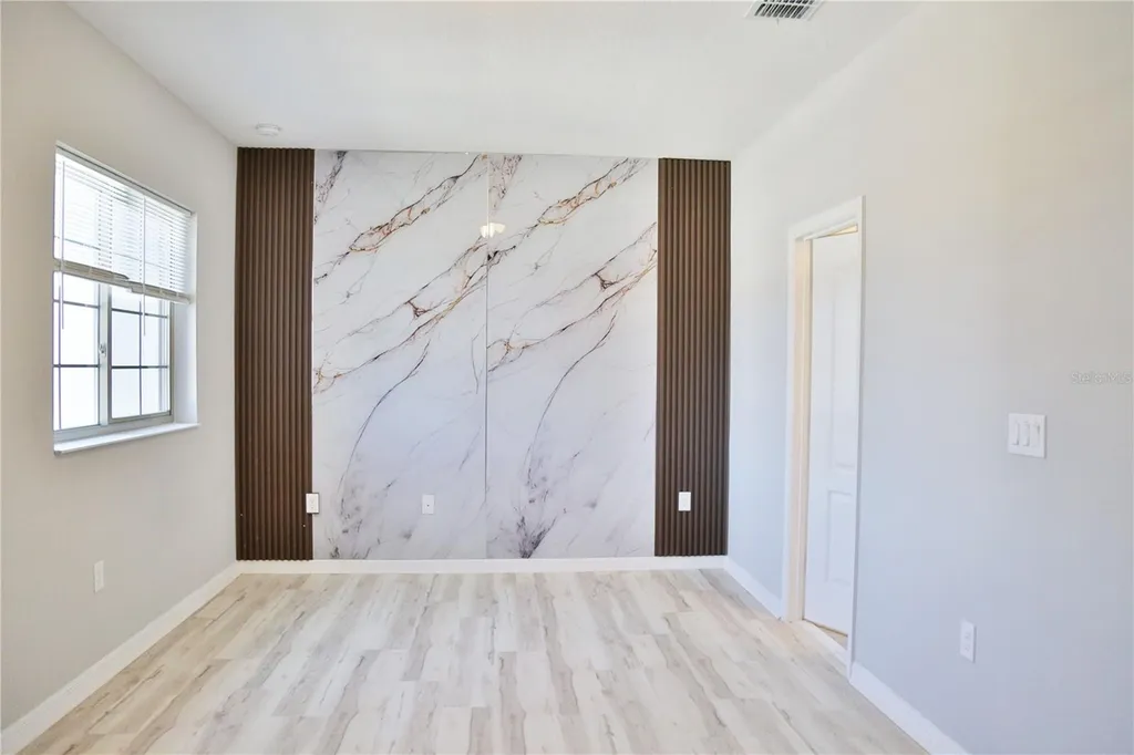 229 Rustic Loop Sanford FL 32771
