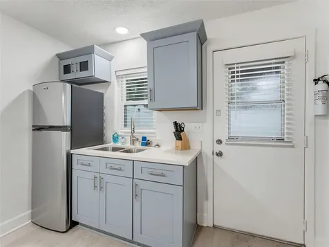 5635 Montana Avenue New Port Richey FL 34652