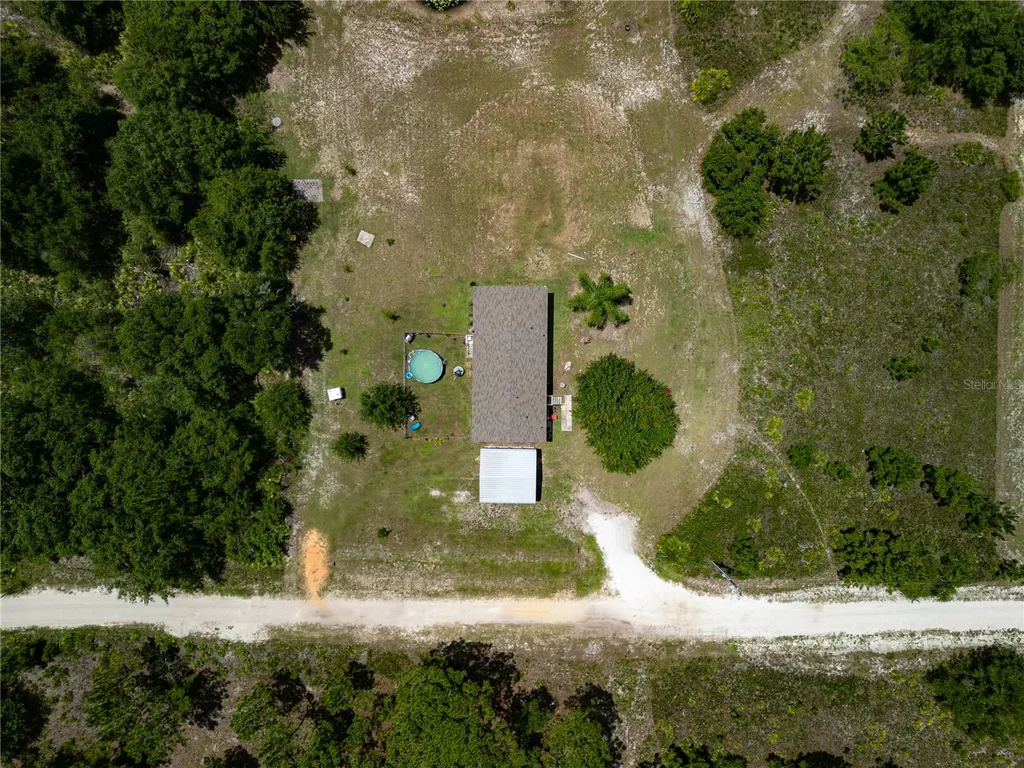 1833 E Sunnyside Drive Lorida FL 33857