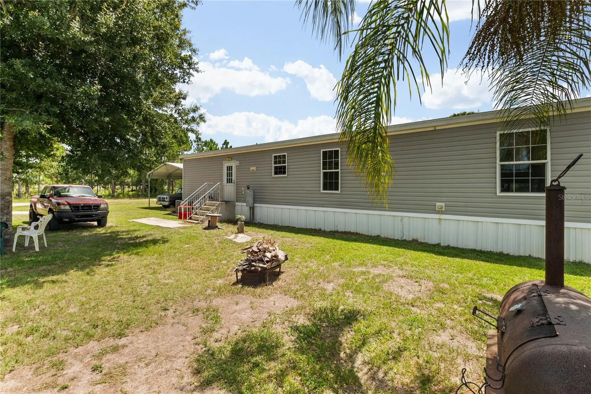 1833 E Sunnyside Drive Lorida FL 33857