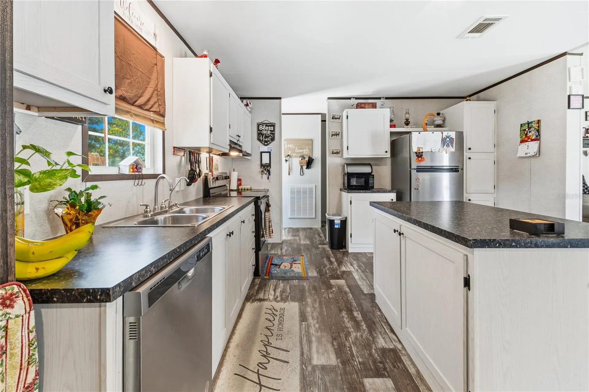 1833 E Sunnyside Drive Lorida FL 33857