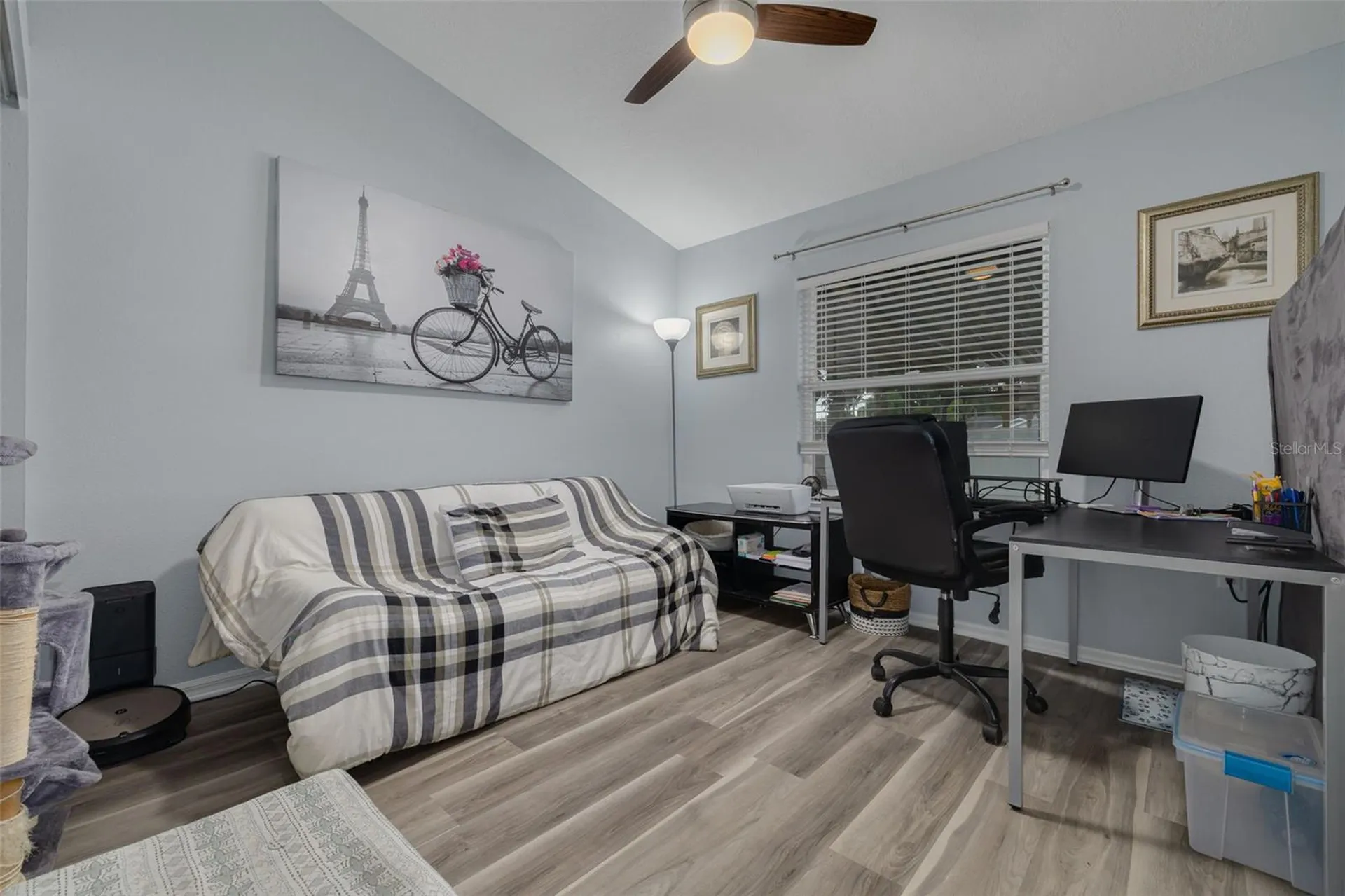 1848 77th Avenue N St Petersburg FL 33702