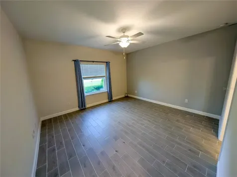 2022 NW 44th Court Road Ocala FL 34482