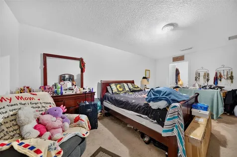 619 Pinkney Street Eustis FL 32726