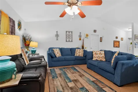 619 Pinkney Street Eustis FL 32726