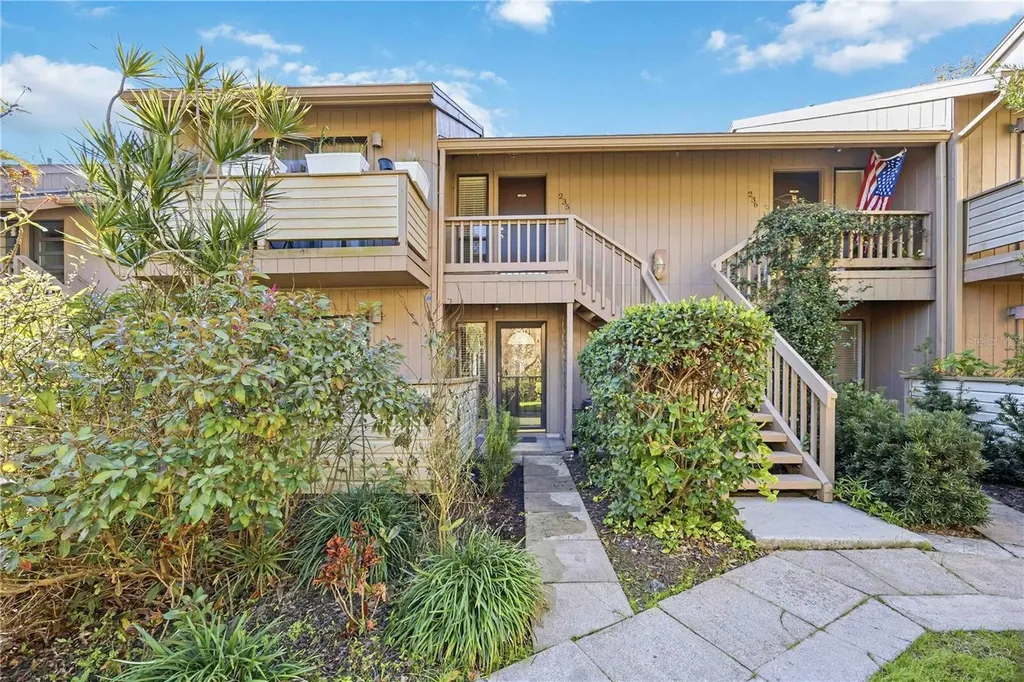 1626 Brookhouse Drive Sarasota FL 34231