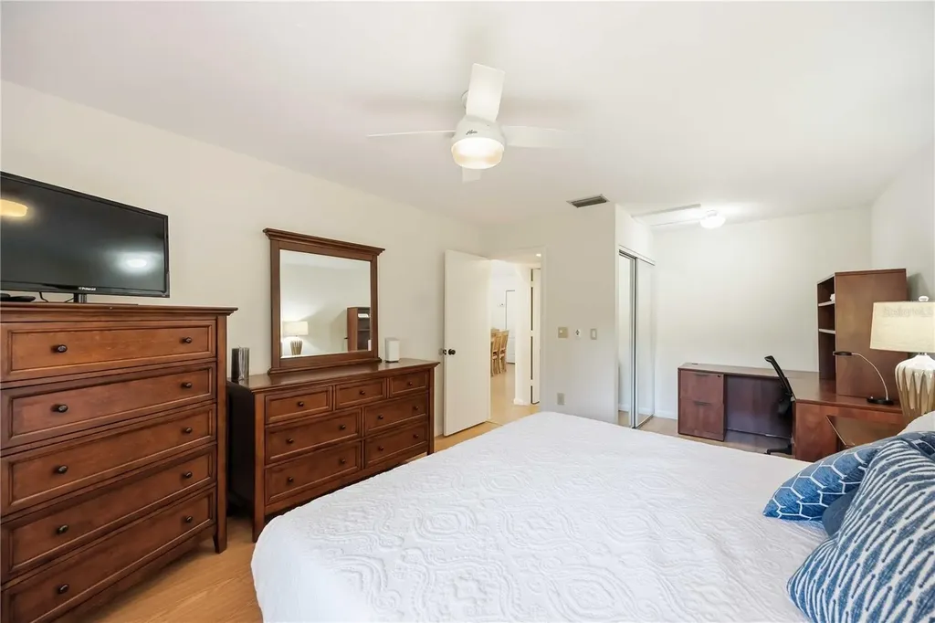 1626 Brookhouse Drive Sarasota FL 34231