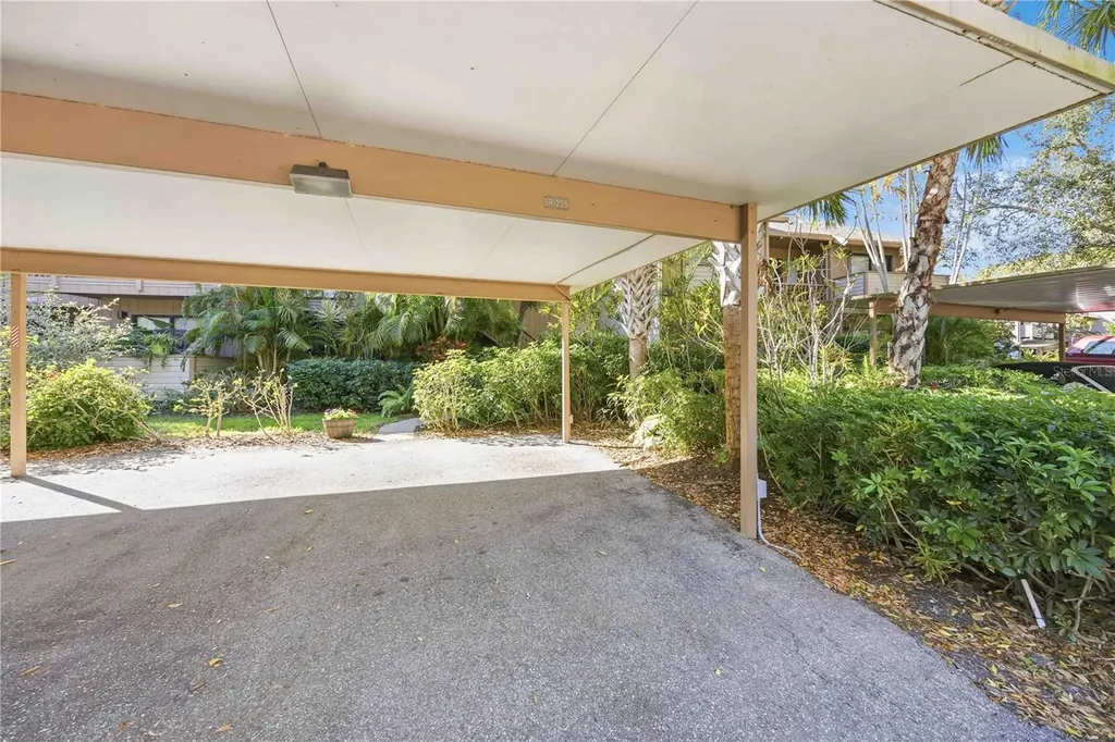 1626 Brookhouse Drive Sarasota FL 34231