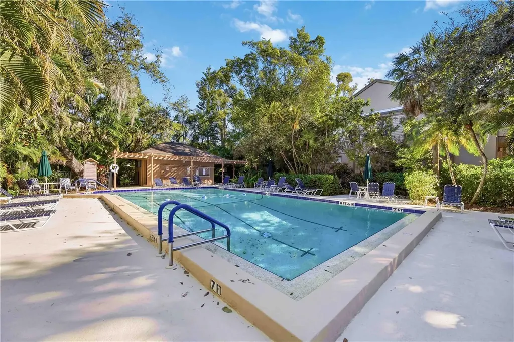 1626 Brookhouse Drive Sarasota FL 34231