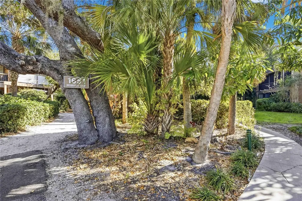 1626 Brookhouse Drive Sarasota FL 34231