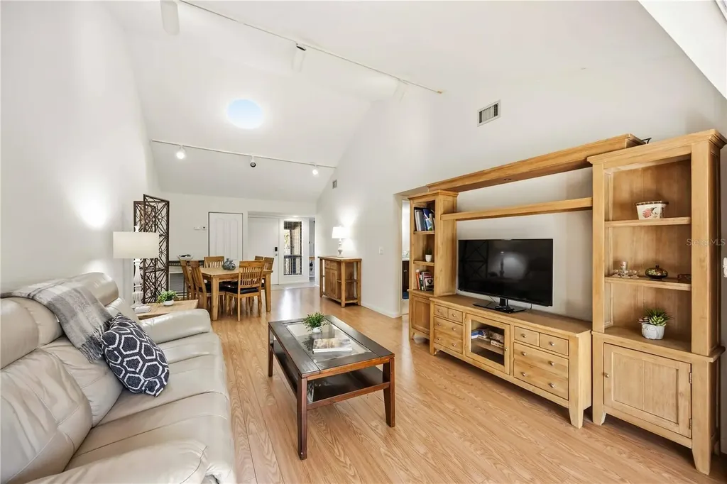 1626 Brookhouse Drive Sarasota FL 34231