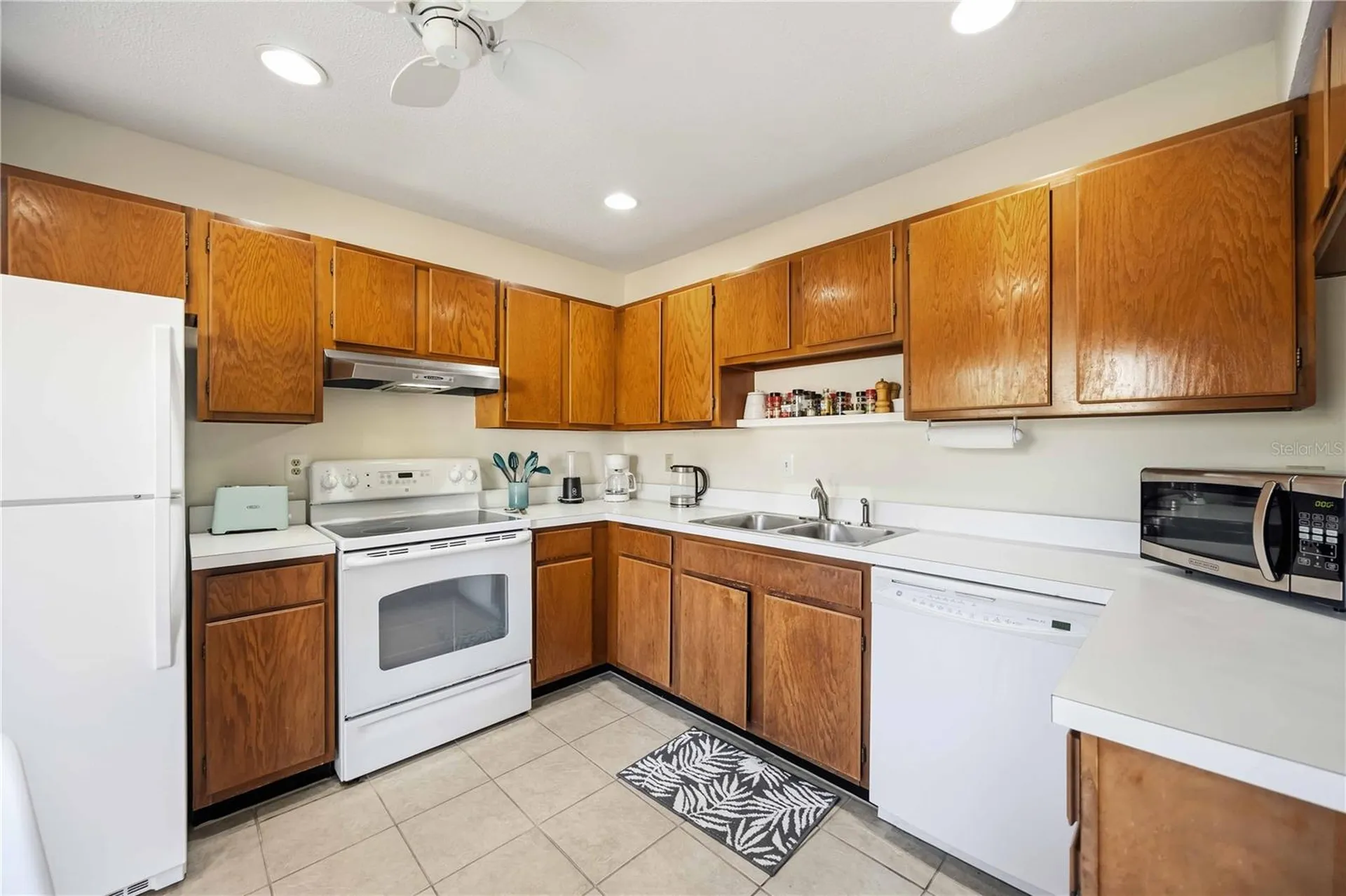 1626 Brookhouse Drive Sarasota FL 34231
