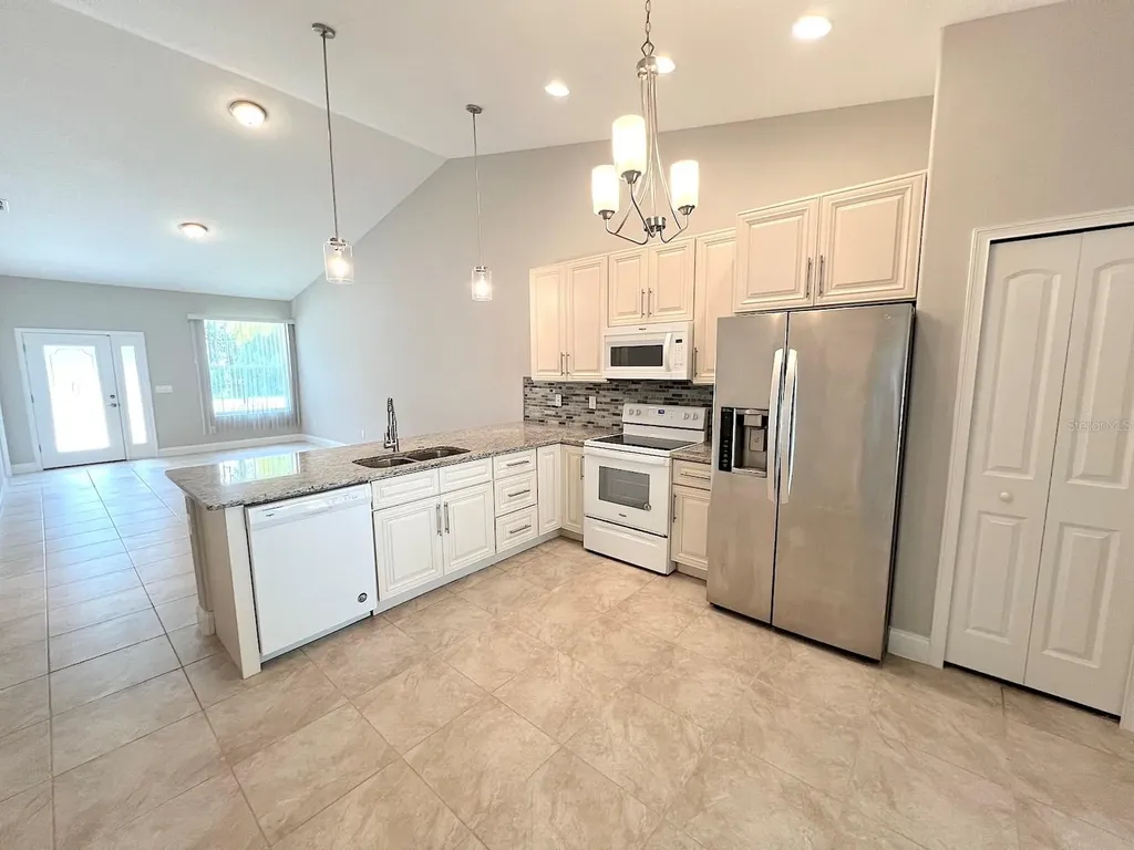 80 Buttonworth Drive Palm Coast FL 32137