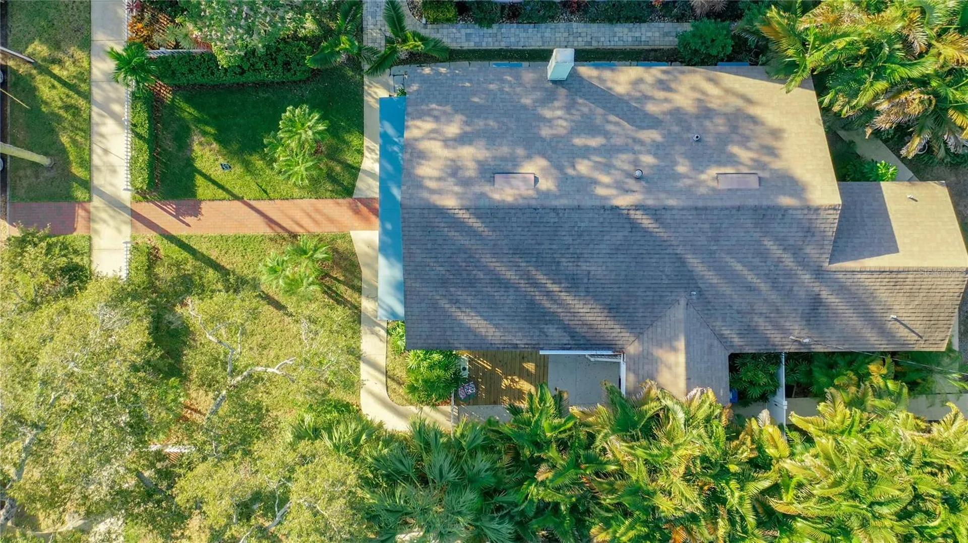 2758 10th Street N St Petersburg FL 33704
