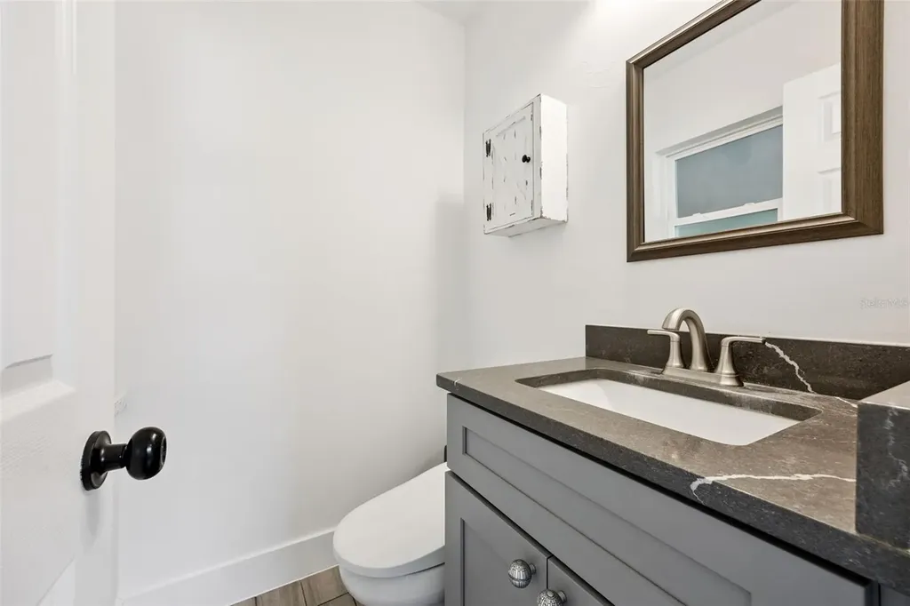 204 W Buchanon Avenue Orlando FL 32809