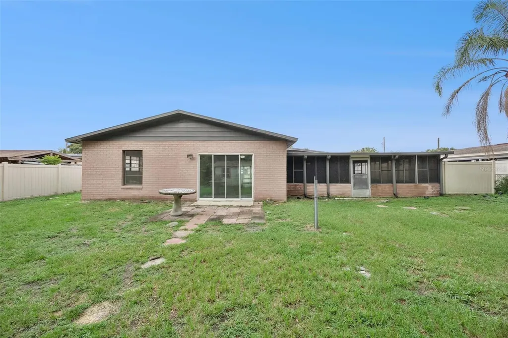 204 W Buchanon Avenue Orlando FL 32809