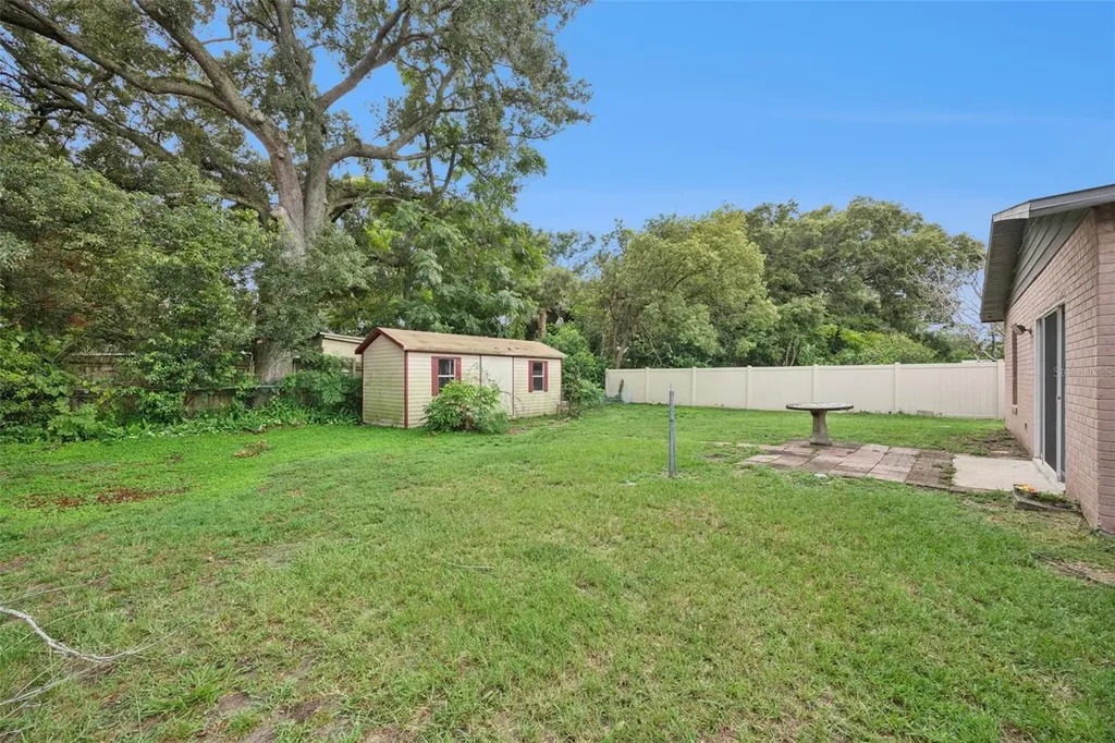 204 W Buchanon Avenue Orlando FL 32809