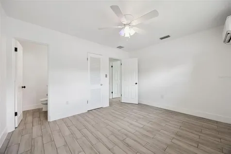 204 W Buchanon Avenue Orlando FL 32809