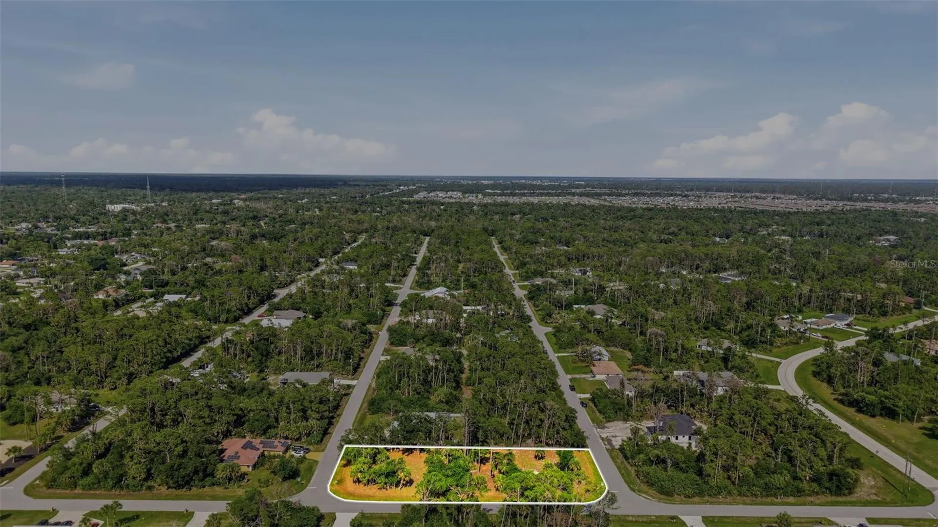 1096 & 1112 Cabot Street Port Charlotte FL 33953