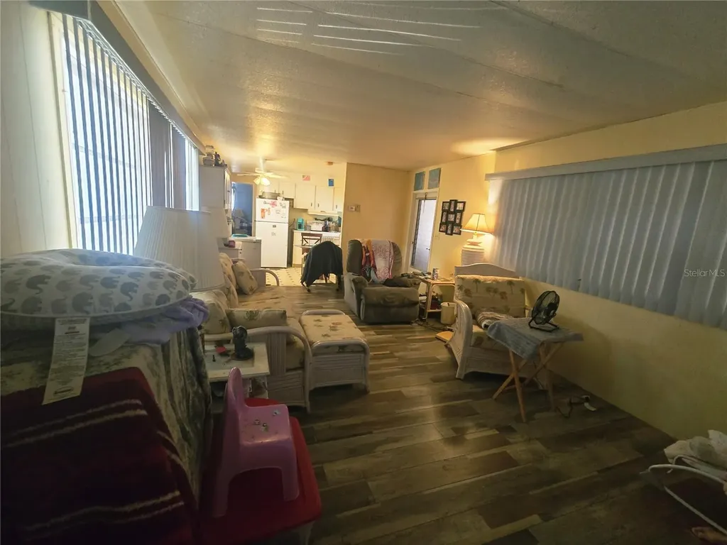 49 Drury Lane Tarpon Springs FL 34689