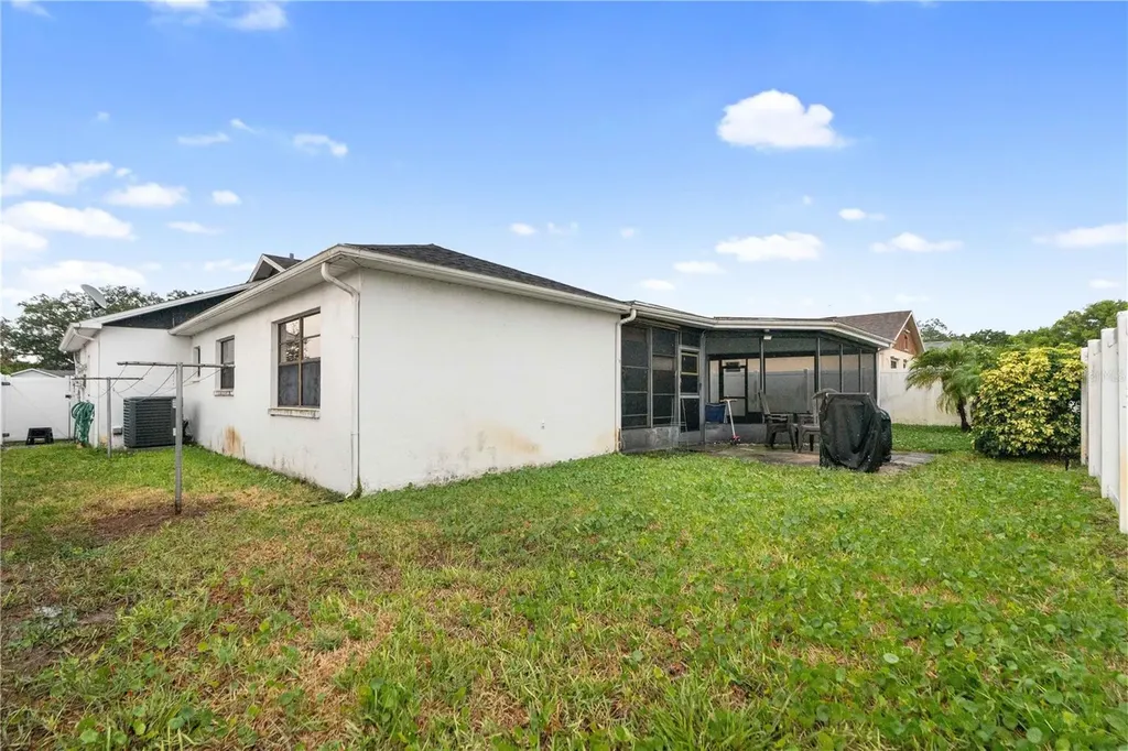 9415 Lake Chrise Lane Port Richey FL 34668