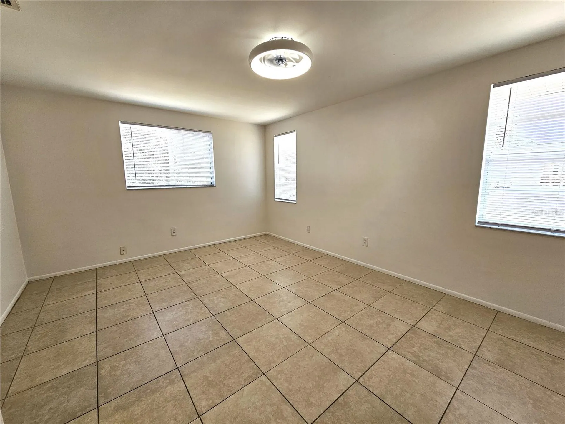 8820 Pohoy Avenue Sarasota FL 34231