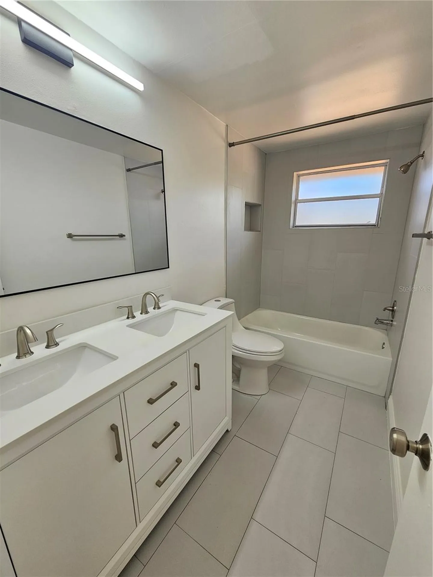 8820 Pohoy Avenue Sarasota FL 34231