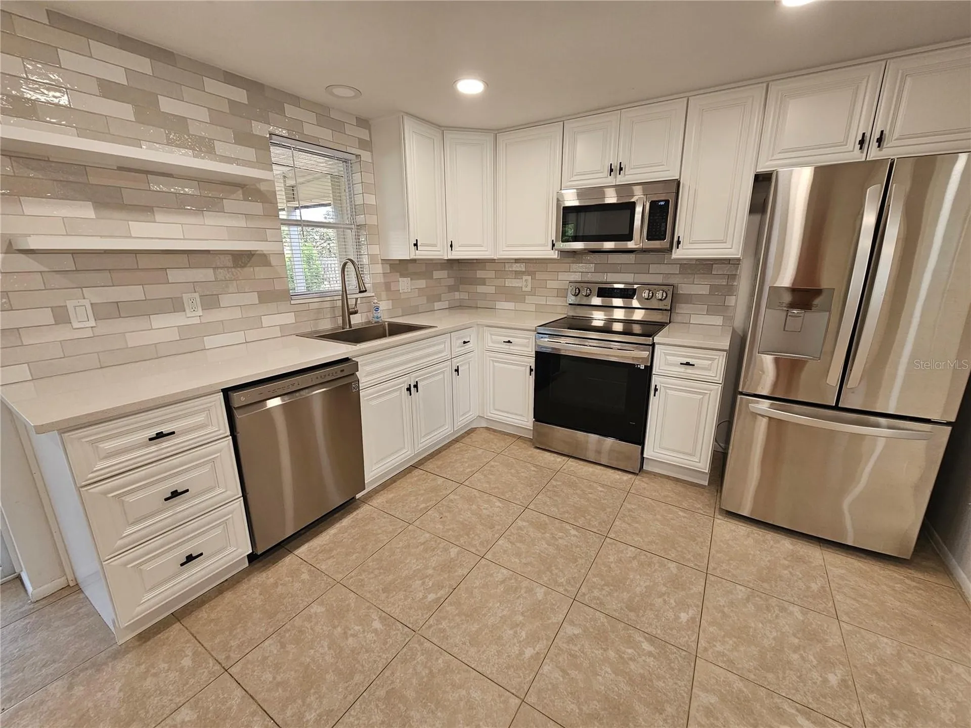 8820 Pohoy Avenue Sarasota FL 34231