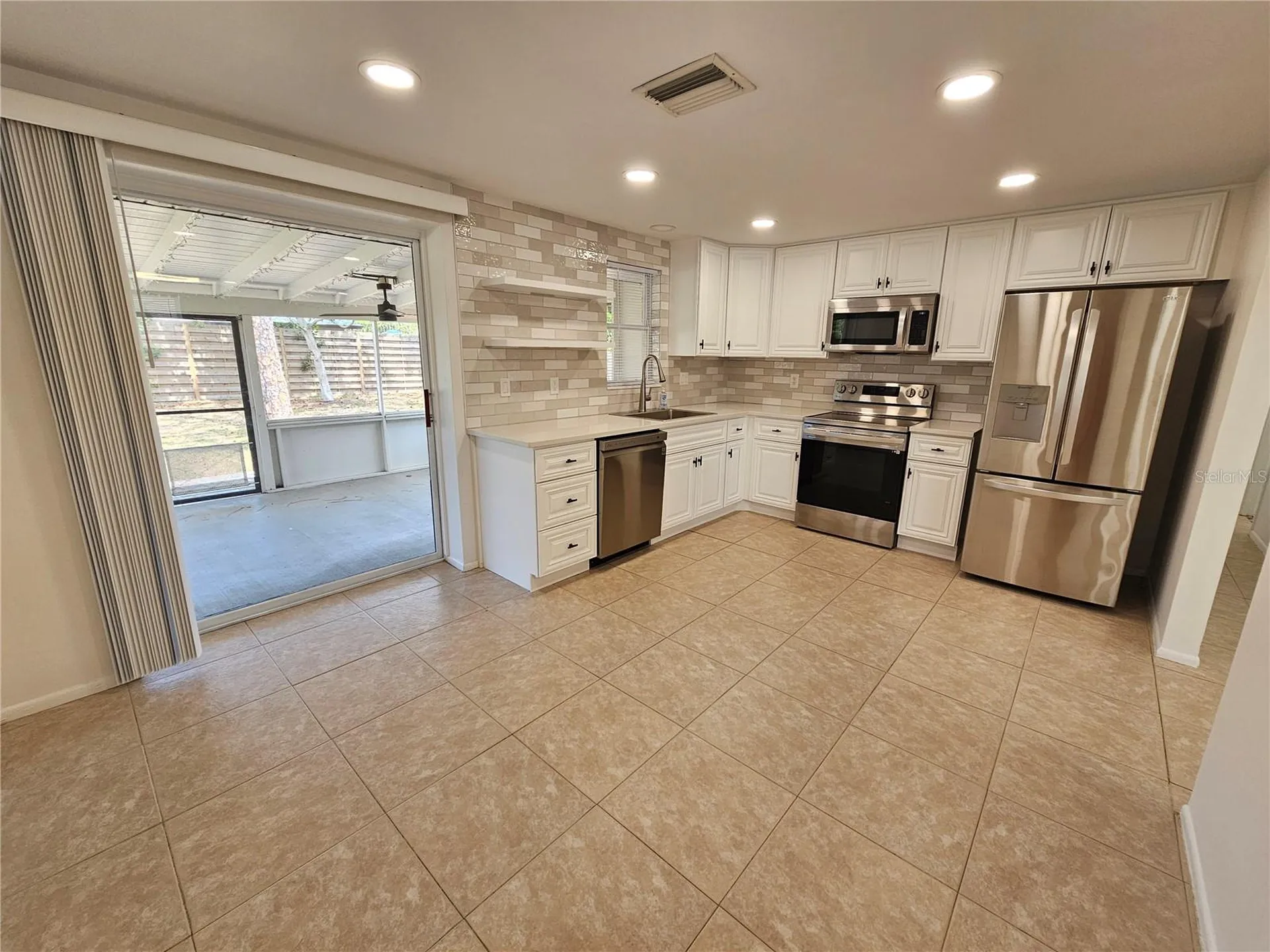 8820 Pohoy Avenue Sarasota FL 34231