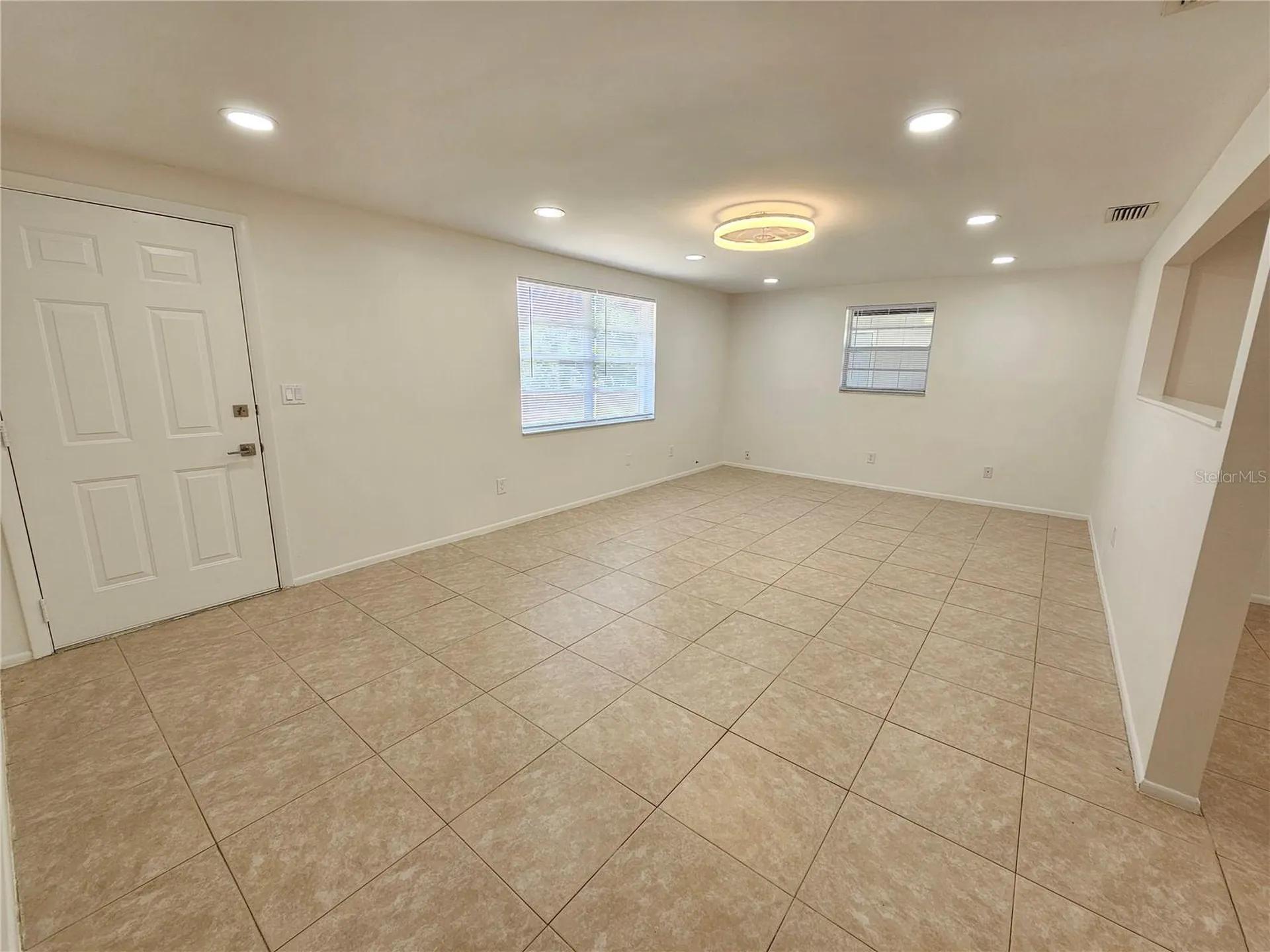 8820 Pohoy Avenue Sarasota FL 34231