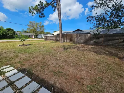 8820 Pohoy Avenue Sarasota FL 34231